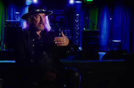 Nöthin' But a Good Time: The Uncensored Story of '80s Hair Metal: THE SUNSET STRIP