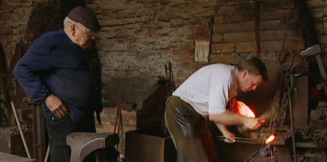 4:00 PM: Fred Dibnah's Made in Britain (S1 E10) (S1) | Yesterday | 12/13 2025