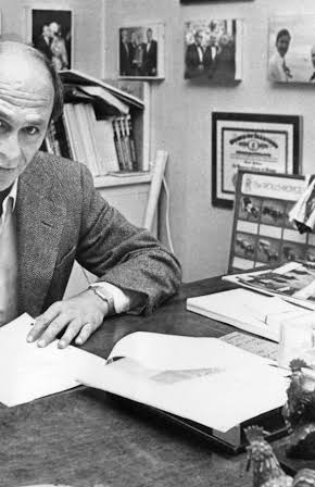 Frank Yablans as Director