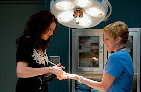 Nurse Jackie Season 1: Ring Finger