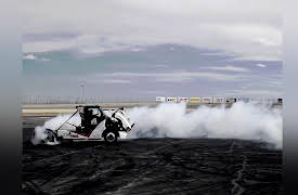 Shifting Gears with Aaron Kaufman Season 1: Trucked and Loaded
