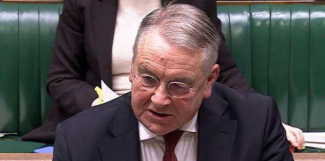 12:25 AM: House of Commons | BBC Parliament | 1/12 2026