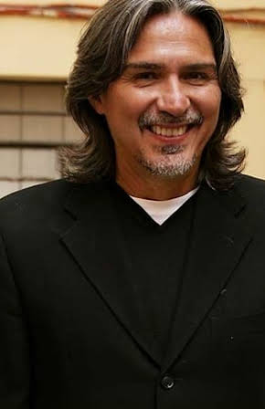 Pedro Damián as 