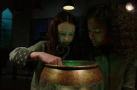 Världens sämsta häxa: Den nya tjejen