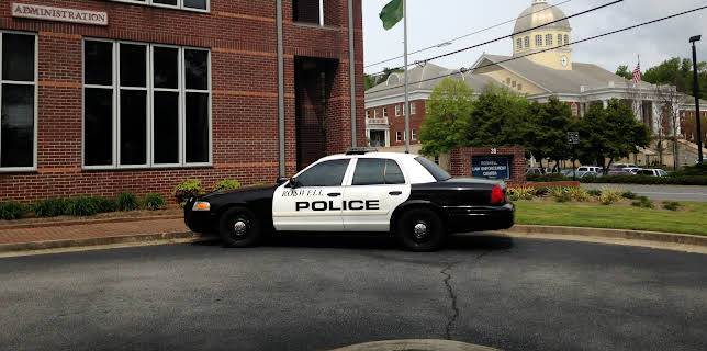 04:40: Nightmare Next Door (S6 E6) (S6) | Kanal 11 | 2/20 2026