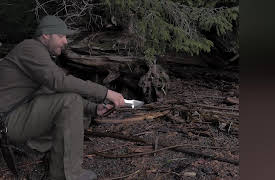 Alone Season 1: Stalked