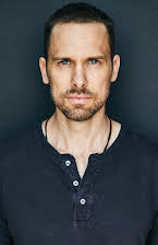 Carter MacIntyre como 