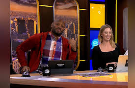 Bonjour! Sports Talk: Season 2022: December 02, 2022 (Emily Olsen, Bob Halloran, John Cohen, Nicole Auerbach)