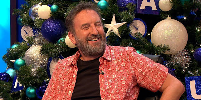 11:05 PM: 8 Out of 10 Cats Does Countdown... | Channel 4 | 12/5 2025