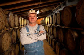 Moonshiners: Whiskey Business Season 1: Southern Inheritance