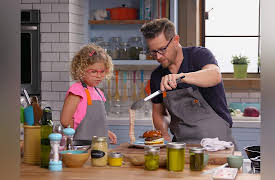 Kitchen Little: Richard Blais' Pretzel Bun Burger