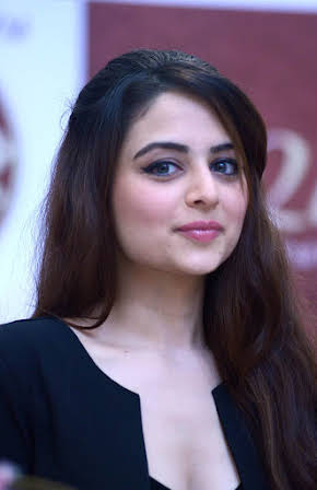 Zoya Afroz as 