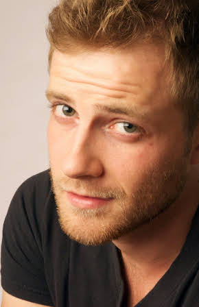 Kjartan Hewitt as 