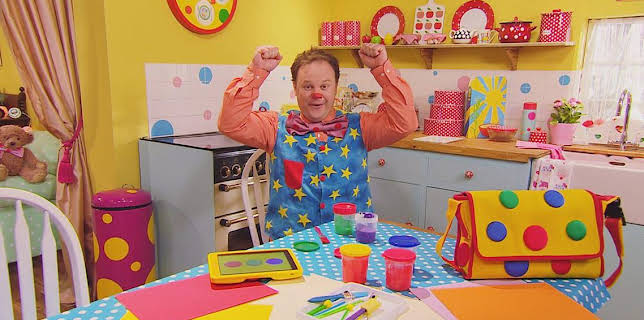 9:45 AM: Something Special (S10) | Cbeebies | 1/1 2026