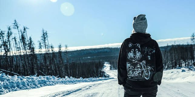 9:00 PM: Ice Road Truckers (S11 E9) (S11) | Paramount | 12/15 2025