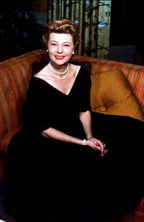 Harriet Hilliard as 