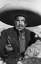 Emilio Fernández como Lazaro 
  
  
  (as Emilio Fernandez)