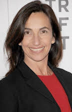 Gaby Dellal som Director