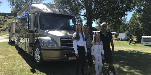 10:55: Ja vi elsker camping (S3 E10) (S3) | TVNorge | 2/26 2026