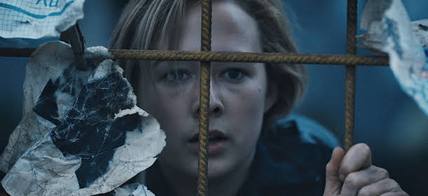 Stockholms blodbad blir film med Alba August - se den blodiga trailern nu