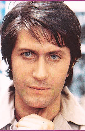 Jacques Dutronc as 