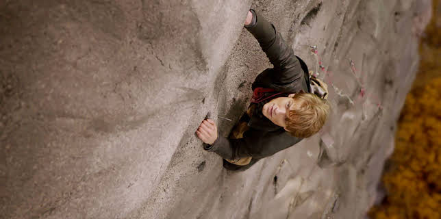 1:00 AM: MacGyver (S5 E9) (S5) | Paramount | 12/4 2025