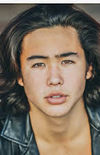Nico Hiraga como 
