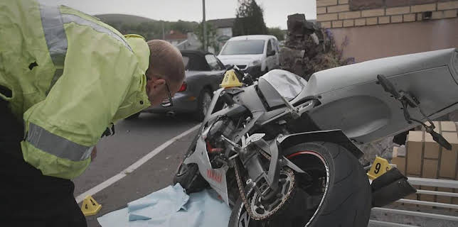 2:30 AM: The Crash Detectives (S5) | BBC Two | 11/29 2025