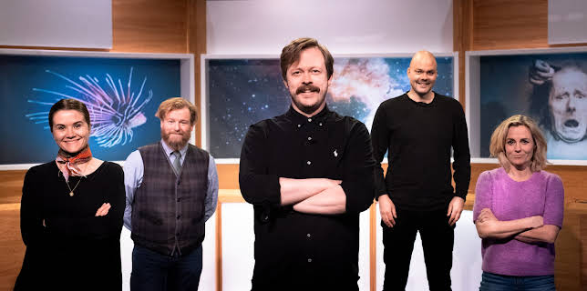 14:45: Brille (S12 E1) (S12) | TVNorge | 3/23 2026