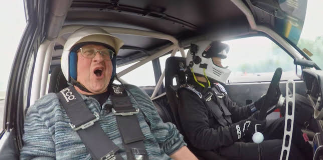 08:50: Bilprovningen (S3 E2) (S3) | TV10 | 2/26 2026