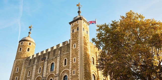 3:20 PM: Inside The Tower of London (S5 E5) (S5) | Channel 5 | 2/15 2026