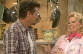 Reba Season 1: The Man and the Moon