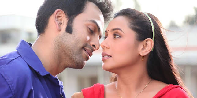 Aiyyaa (2012)