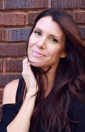 Rachel Carter as 