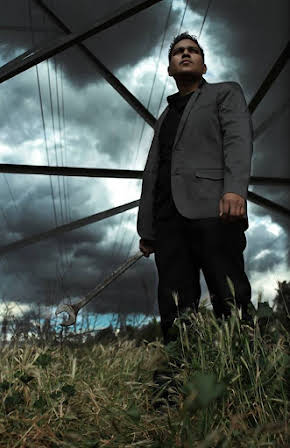 Vicente Cordero as Director