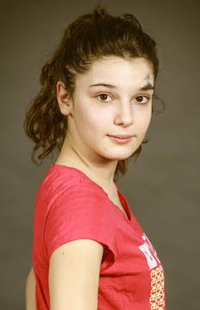 Lisa Ruth Andreozzi as 