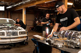 Faster With Finnegan, Season 1: Boosted Bird vs the Draguar!