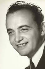 Raymond Pellegrin as 