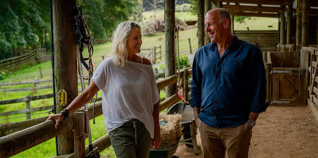 5:35 PM: Phil Spencer: New Zealand's... | Channel 4 | 11/22 2025