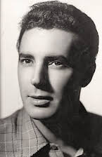 Virgilio Teixeira como Luis Delgado