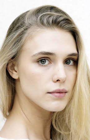 Gaia Weiss as 