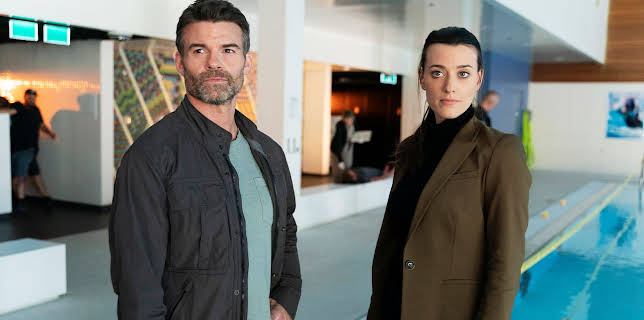 2:35 AM: Sight Unseen (S1 E5) (S1) | 5 USA | 11/26 2025