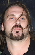 Andrew Bryniarski como 