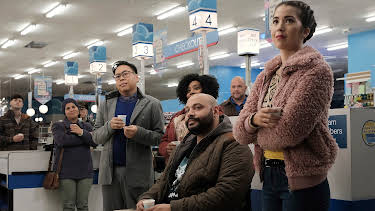 11:50: Superstore (S5 E12) (S5) | Viasat Series | 7/2 2026