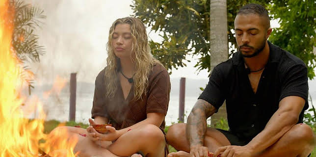 8:00 PM: Celebrity Race Across the World (S3 E2) (S3) | BBC One Oxfordshire | 11/13 2025