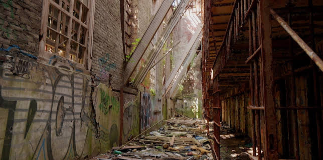 1:00 AM: Abandoned Engineering (S13 E6) (S13) | Yesterday | 11/21 2025