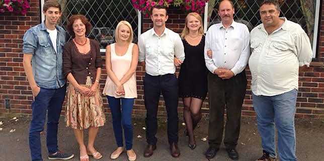 5:45 AM: Four in a Bed | Channel 4 | 12/13 2025