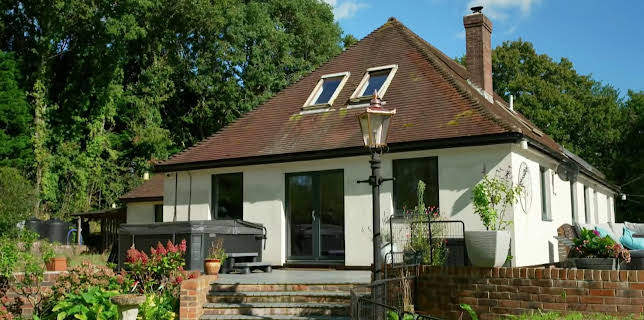 10:55: En plats på landet (S32 E51) (S32) | TV8 | 3/15 2026