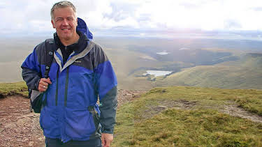 3:35 PM: Weatherman Walking (S3) | BBC One Wales | 3/29 2026