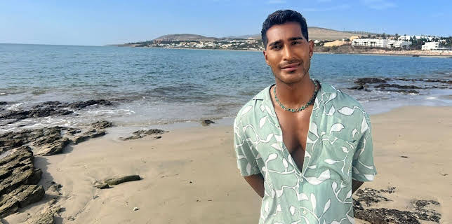 1:05 PM: A Place in the Sun | Channel 4 | 11/8 2025